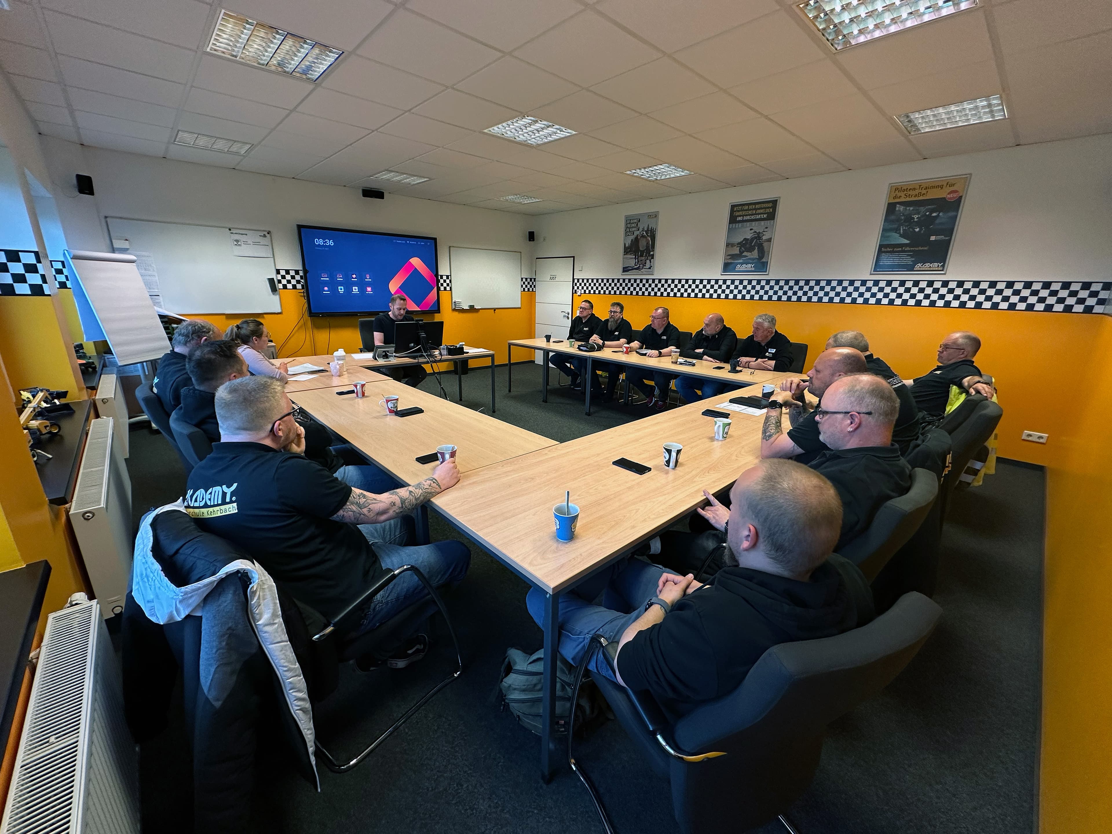 ✨Es ist mal wieder soweit: Fahrlehrermeeting!